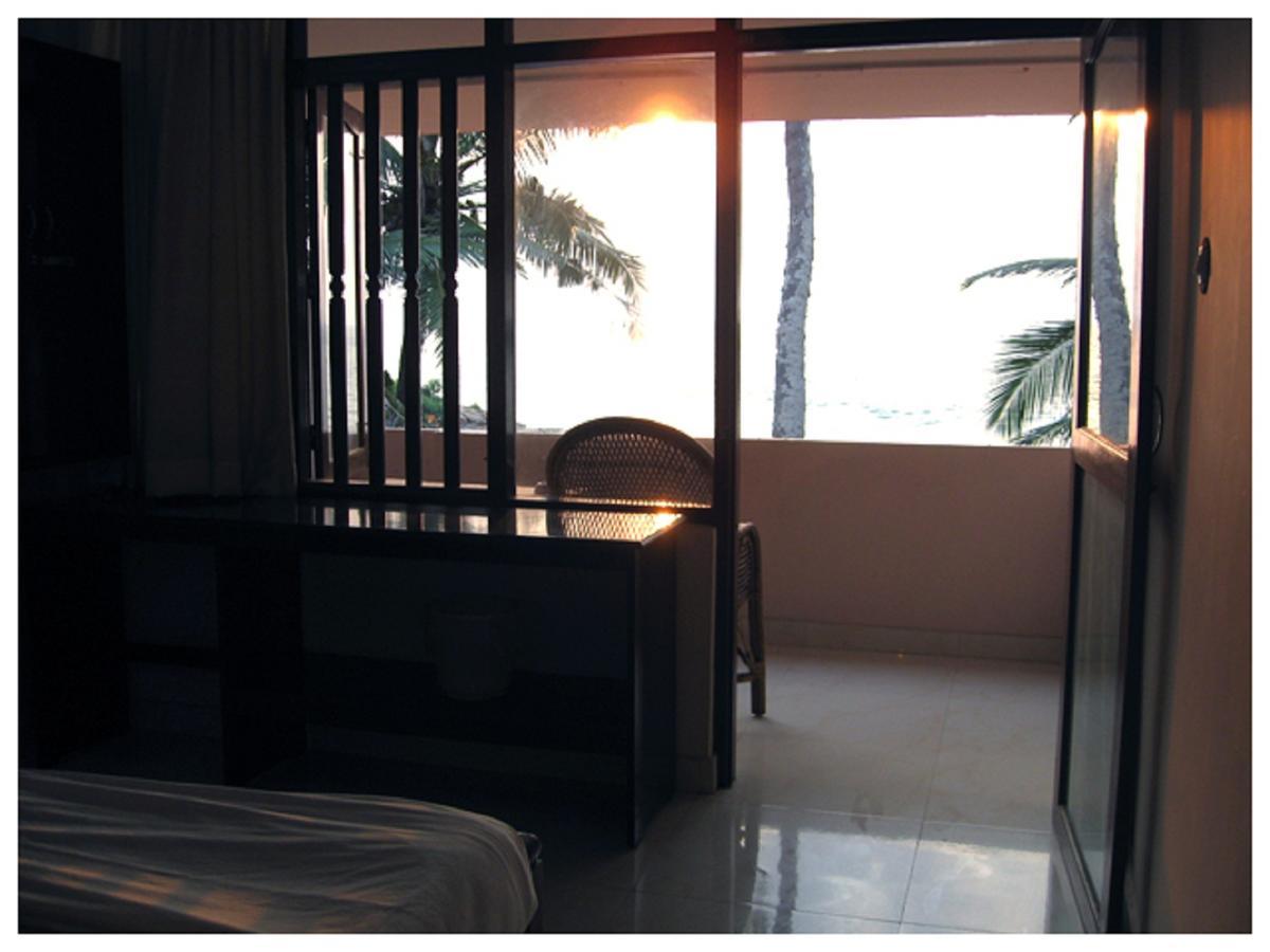 Seaflower Beach Resort Ковалам Екстериор снимка