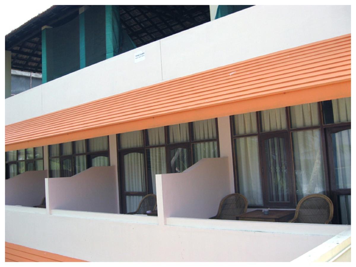 Seaflower Beach Resort Ковалам Екстериор снимка